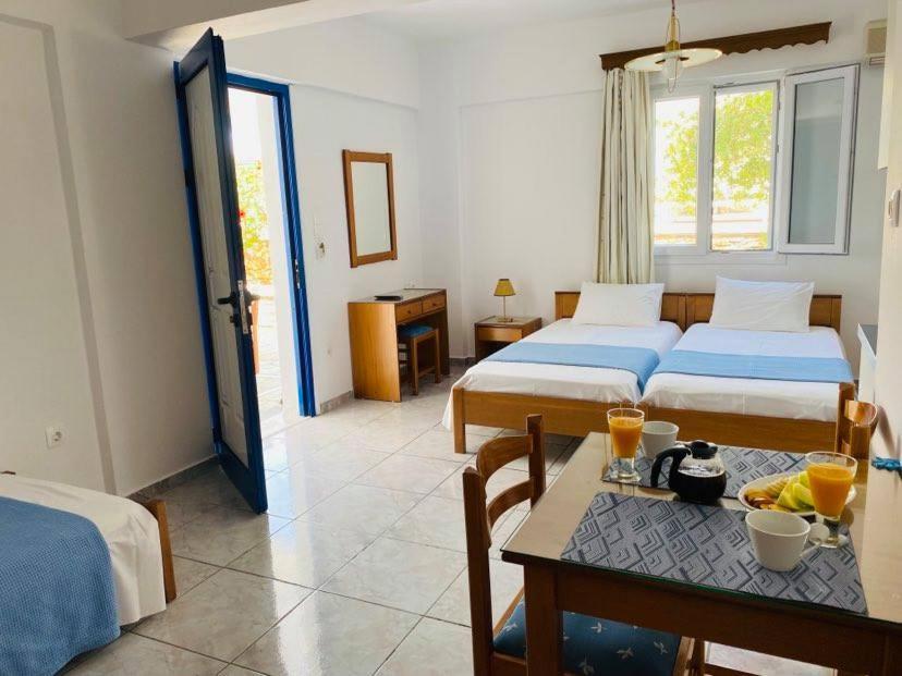 Villa Anna Maria Mylopotas Exteriör bild